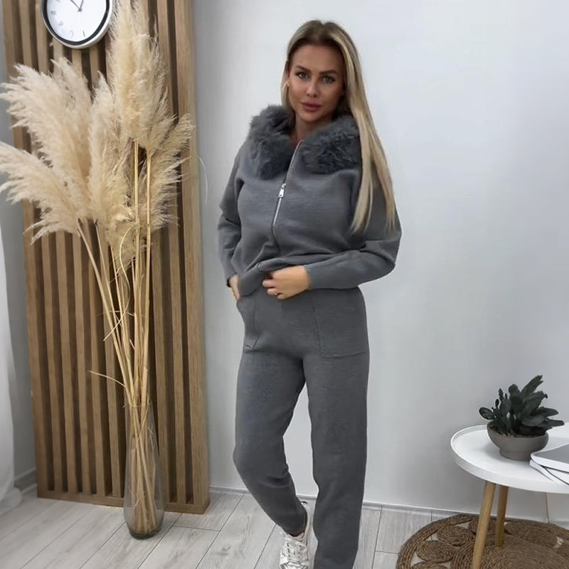 🔥Hot Sale Offers-Women’s Plush Collar Zip-Up Hoodie & Jogger Set