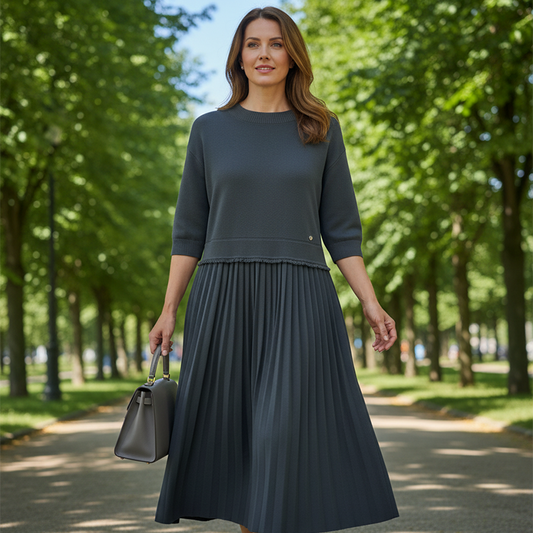 Women's Round Neck Pleated Midi Dress