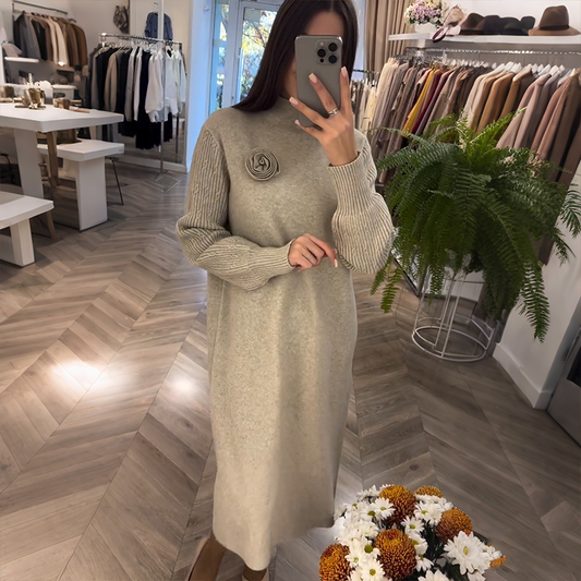 Women’s Long-Sleeve Mock-Neck Loose Knit Midi Dress