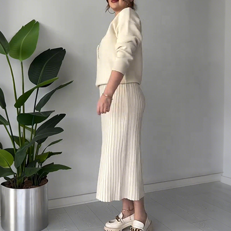 Women's Elegant Rhinestone Bow Two-Piece Sweater & Skirt Set