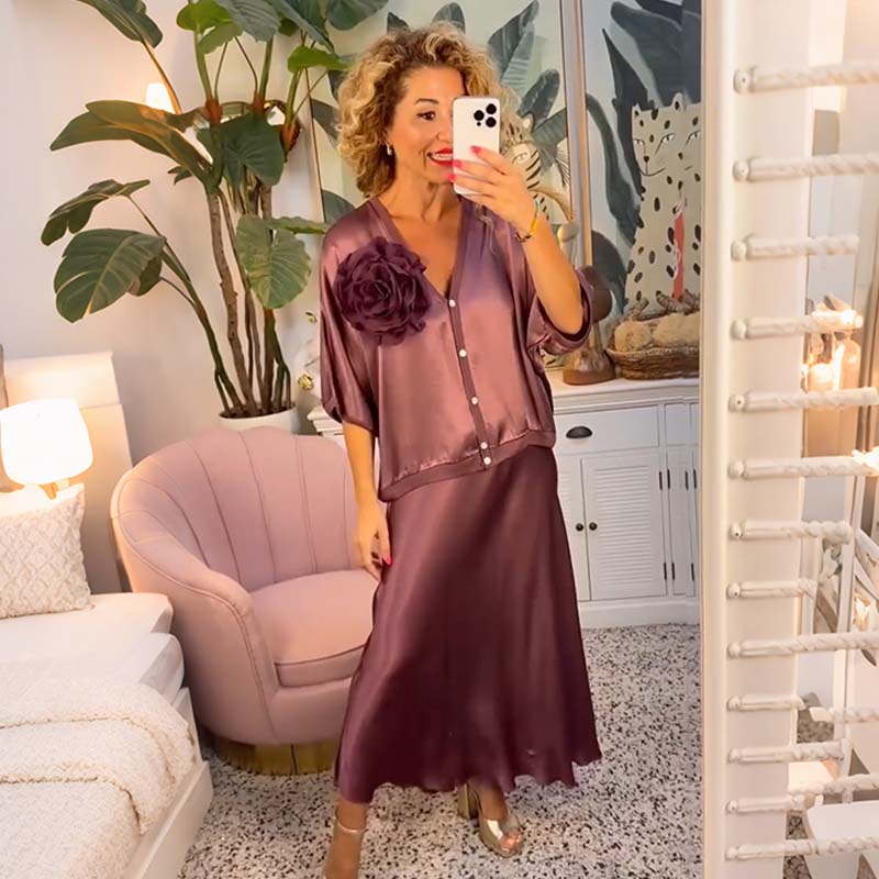 🔥Limited-time offer-Women's Half-Sleeve Satin Top & Skirt Set