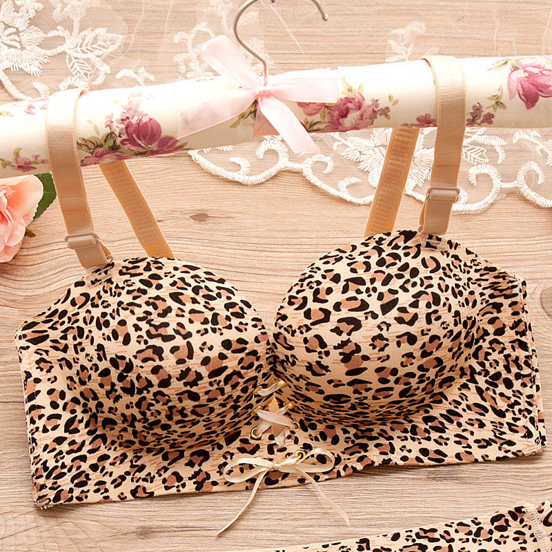 📢📢 Deuxième article à -85 % !! ✨Detachable-Strap Non-Mark Gathering Bra