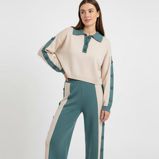 Casual Cropped Sweatshirt and Wide-Leg Pants Outfit