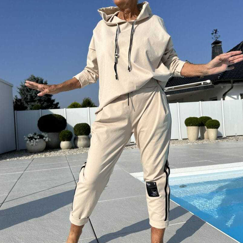 Women’s Hooded Jacket & Drawstring Pants Set