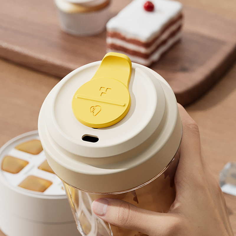 🔥Hot Sale Offers-Portable Iced Coffee Cup with Ice Tray