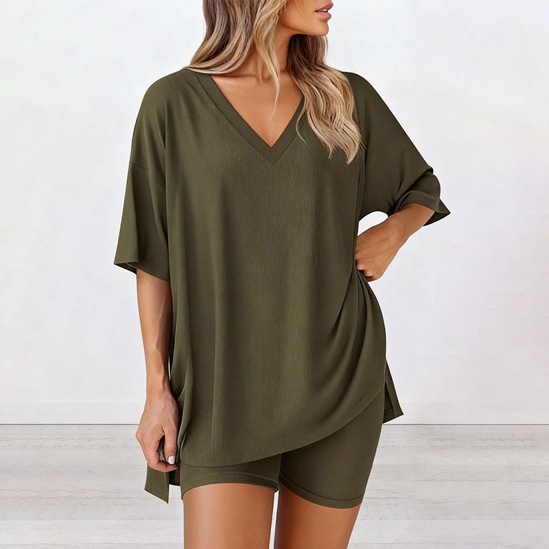 🛋️ LIMITED-TIME 50% OFF! 👕 Women's Lounge V-Neck Top & Shorts Set – Oversized, Drapey, Two-Piece 🍂