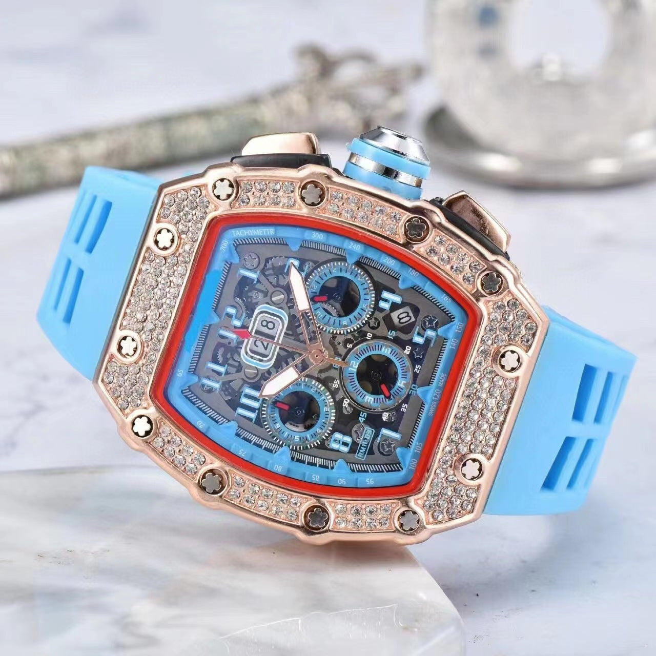 ⌚ Limited Edition – 50% Discount! ✨ Luxury Men's Tonneau-Shaped Watch with Rhinestone Embellishment