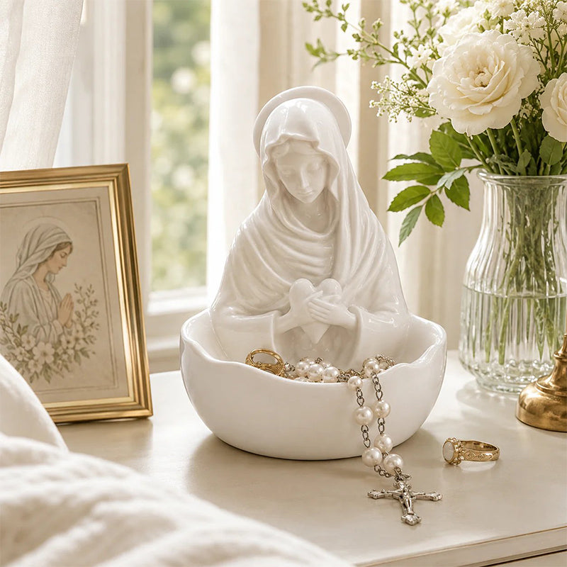 Elegant Resin Figurine Tabletop Decor