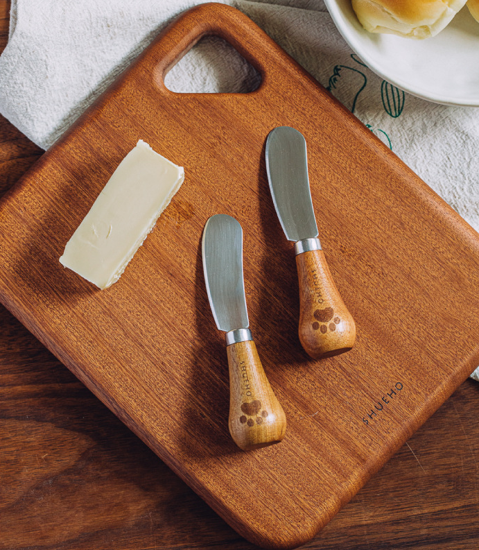 Coco Bear upright butter knife